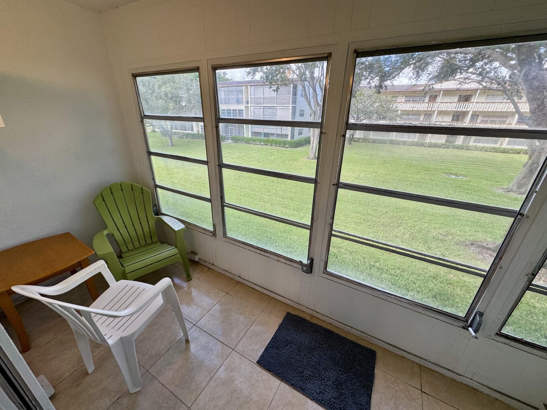 273 Mansfield H, Unit 273 Boca Raton, FL 33434 - Photo 16 of 33 Balcony