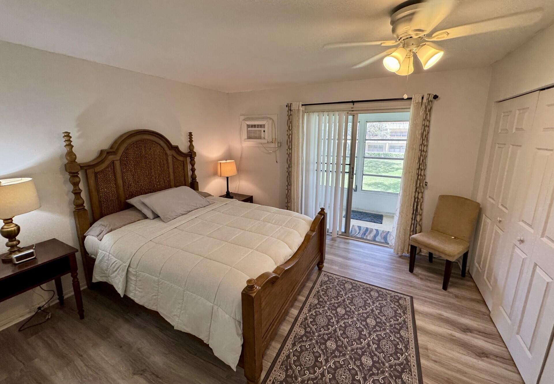 273 Mansfield H, Unit 273 Boca Raton, FL 33434 - Photo 9 of 33 Primary Bedroom