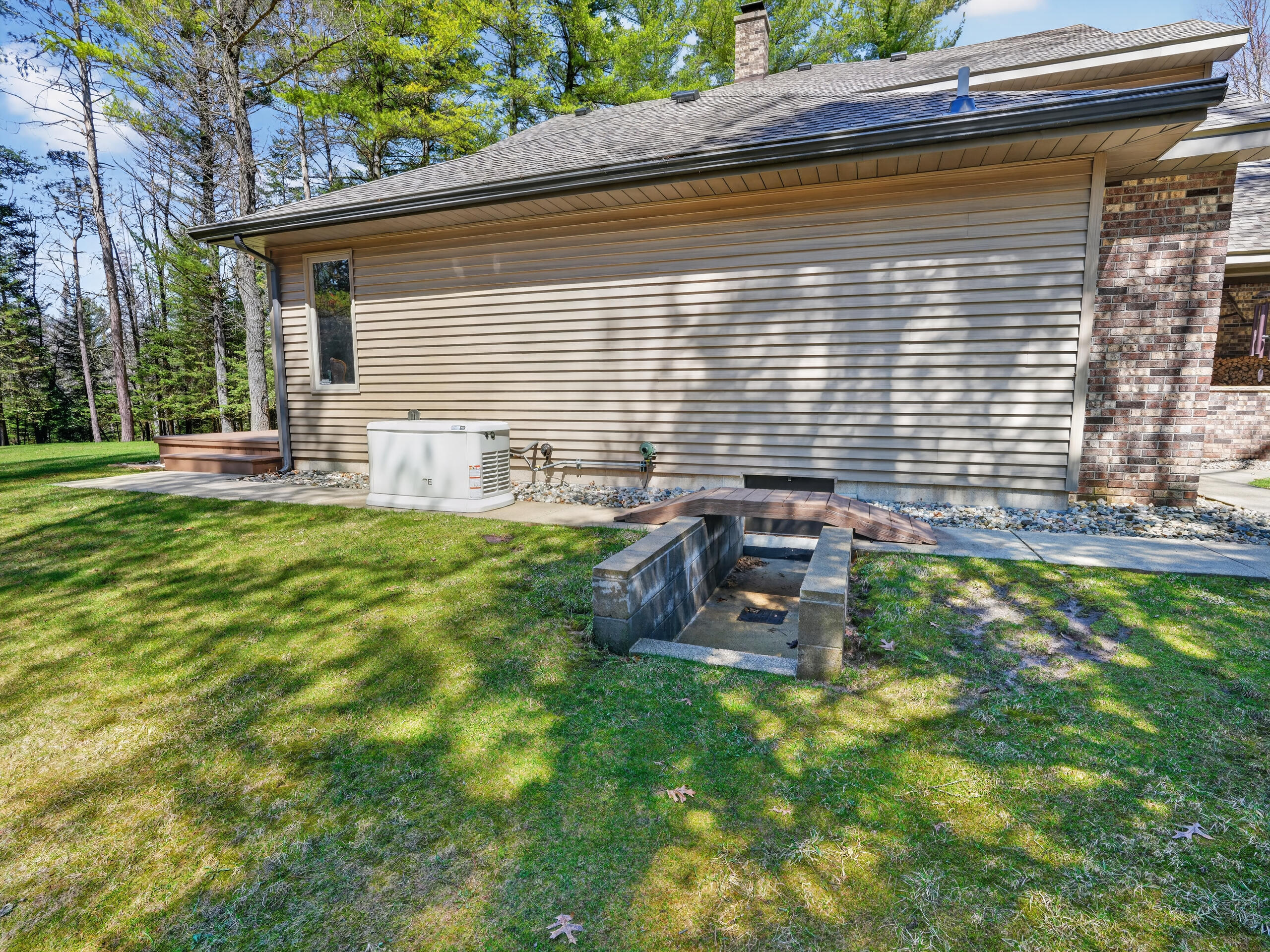 1697 Wildwood Road Sterling, MI 48659 - Photo 10 of 85 011