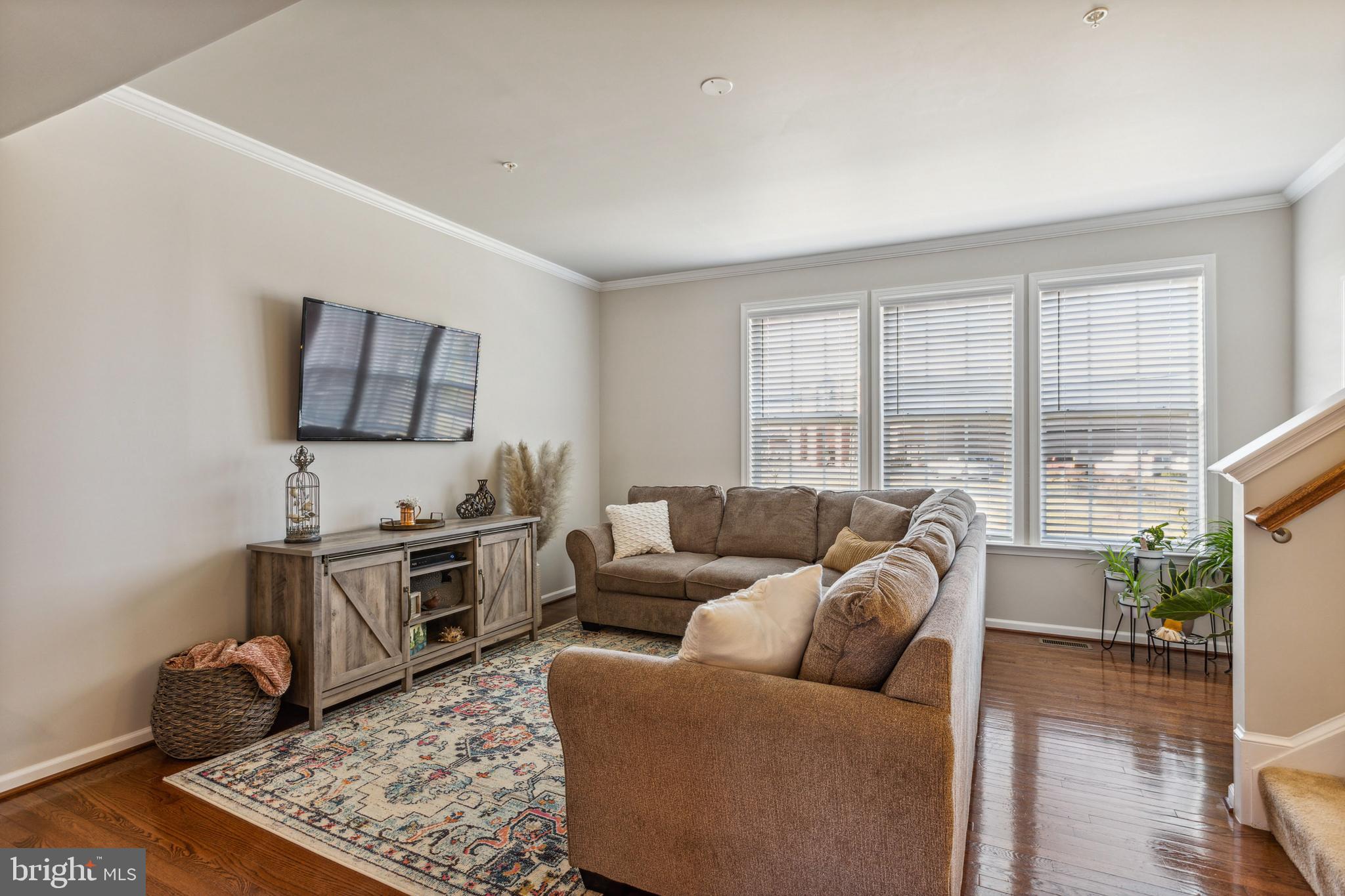 7845 Wormans Mill Road Frederick, MD 21701 - Photo 16 of 39 Living Room
