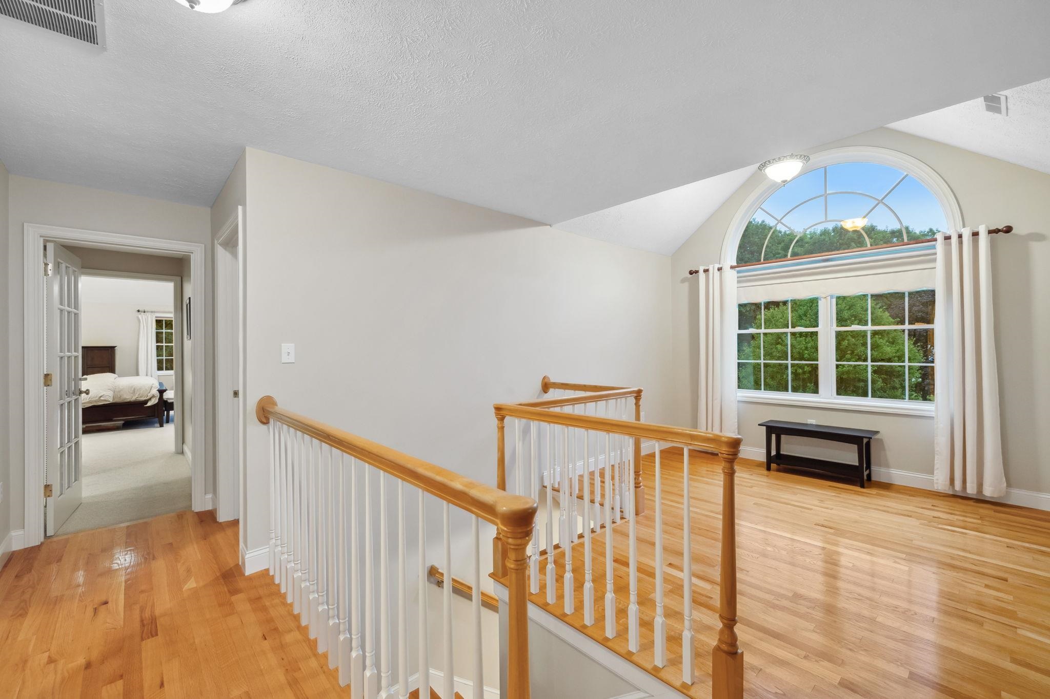 11 Gauthier Way Pelham, NH 03076 - Photo 16 of 40