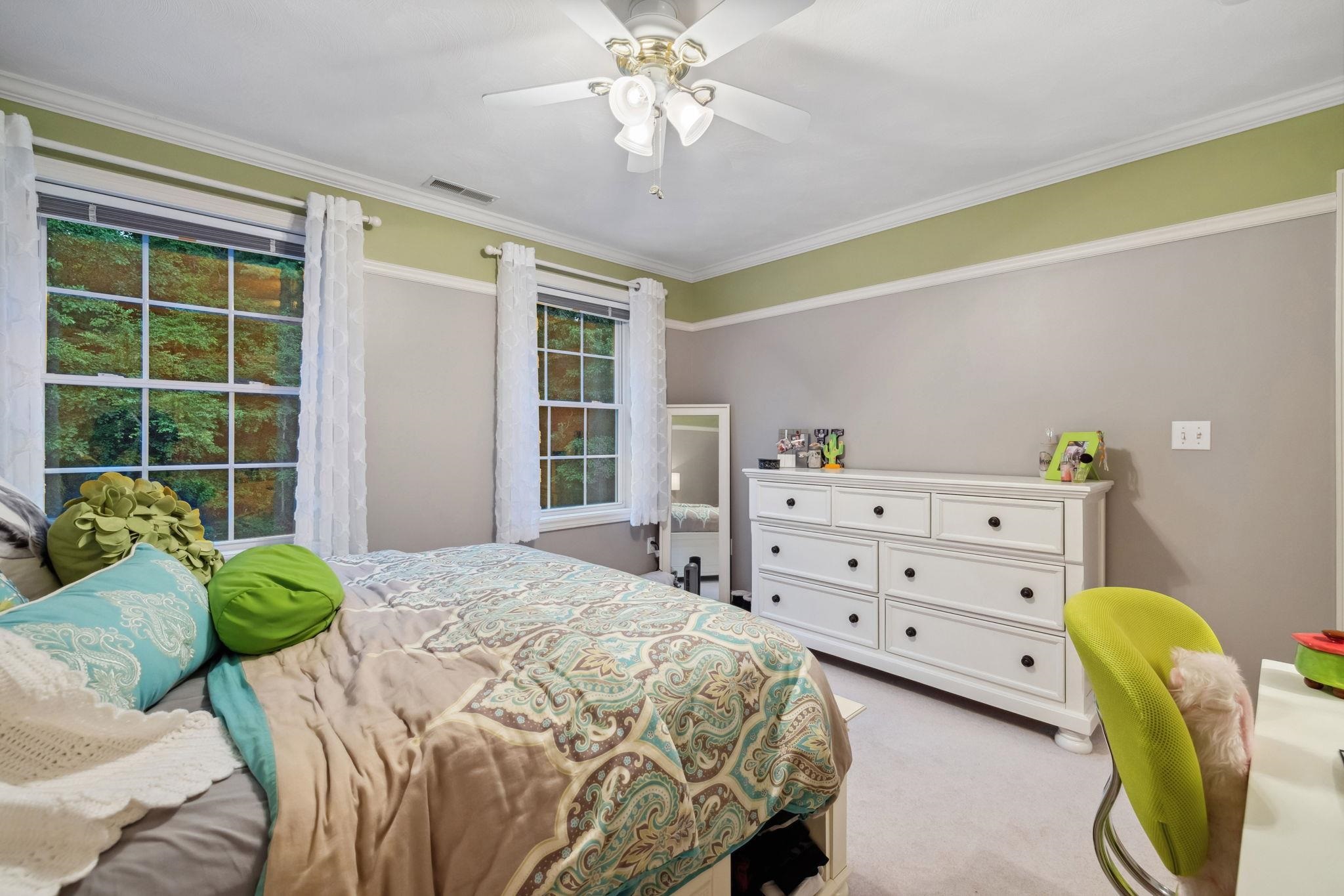 11 Gauthier Way Pelham, NH 03076 - Photo 20 of 40