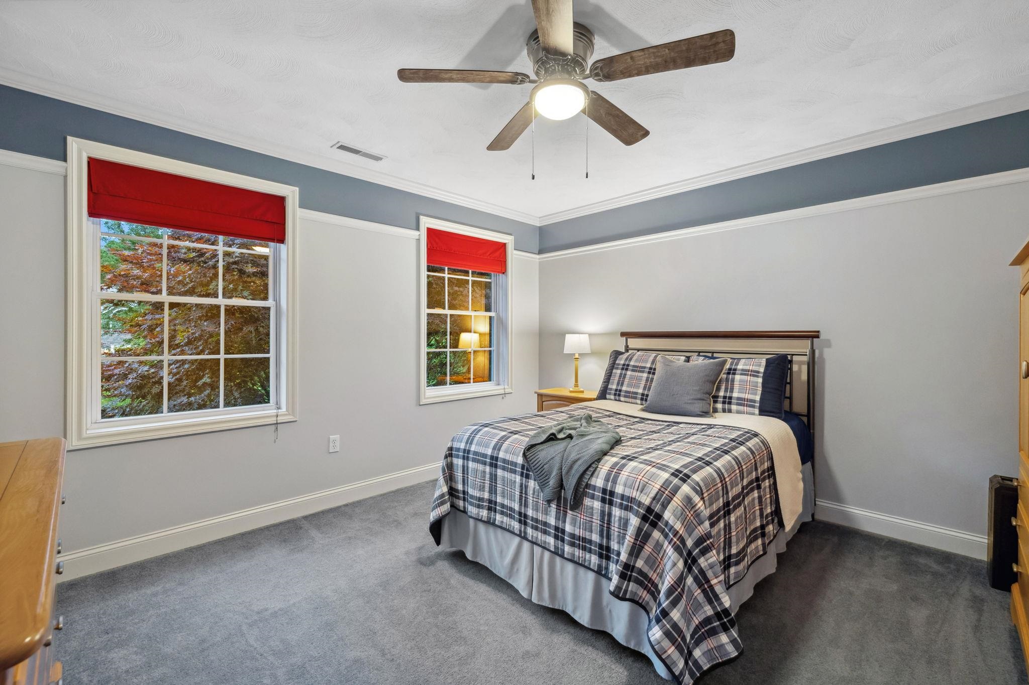 11 Gauthier Way Pelham, NH 03076 - Photo 21 of 40