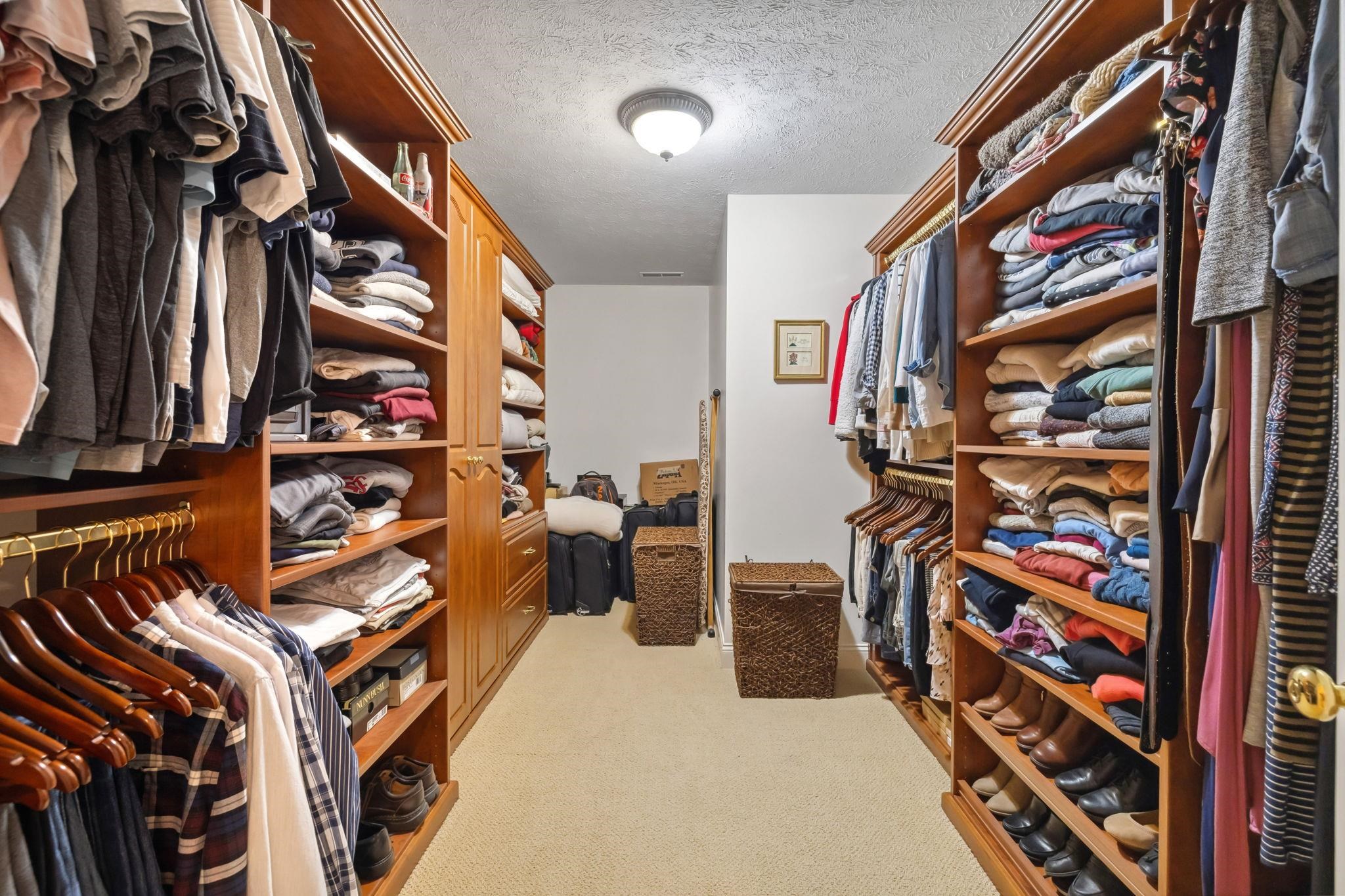 11 Gauthier Way Pelham, NH 03076 - Photo 26 of 40