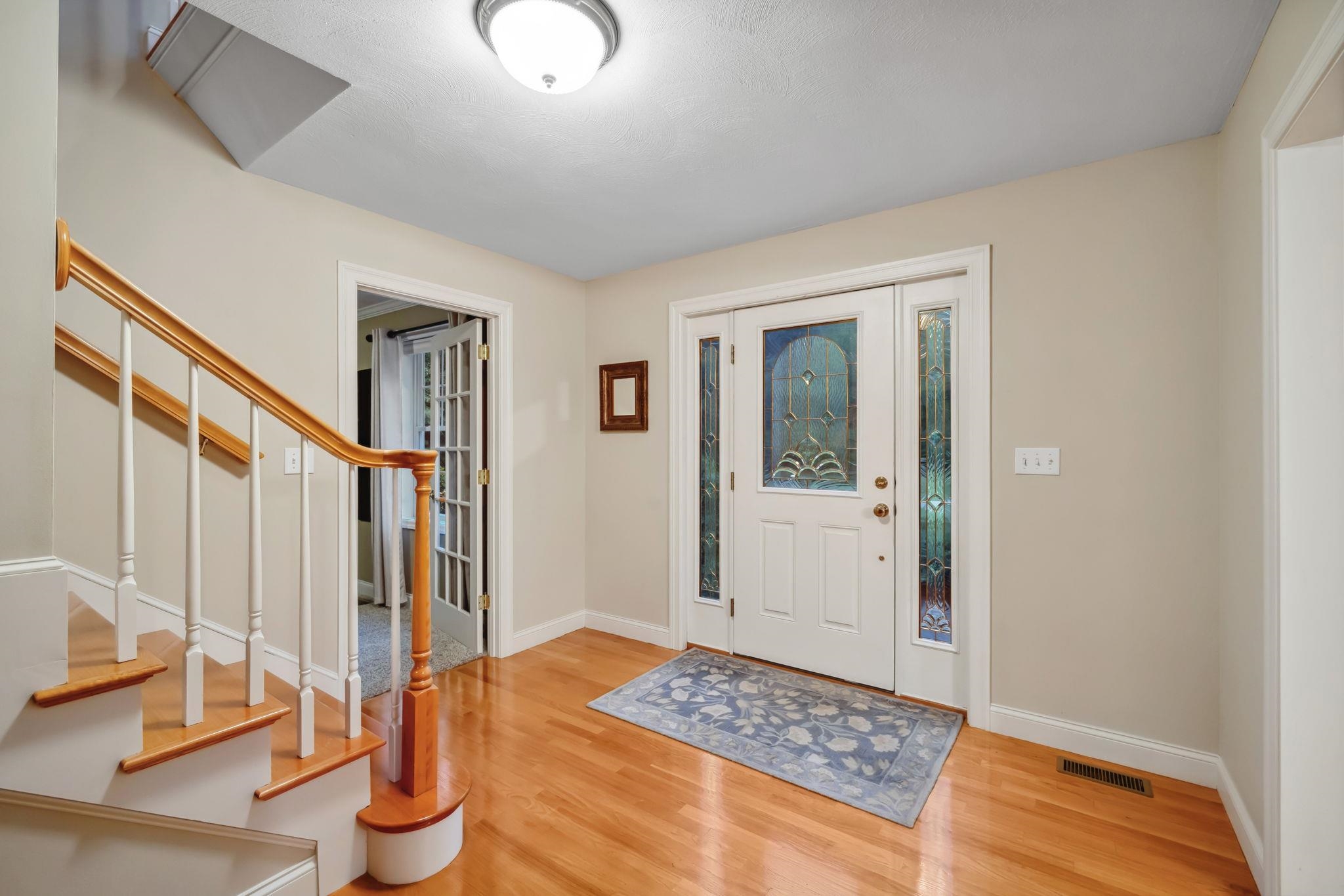 11 Gauthier Way Pelham, NH 03076 - Photo 4 of 40