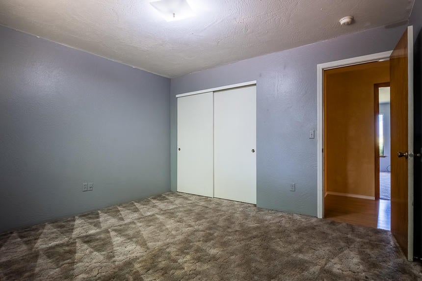 2566 Roberts Road Medford, OR 97504 - Photo 23 of 34 2566 Roberts2-19