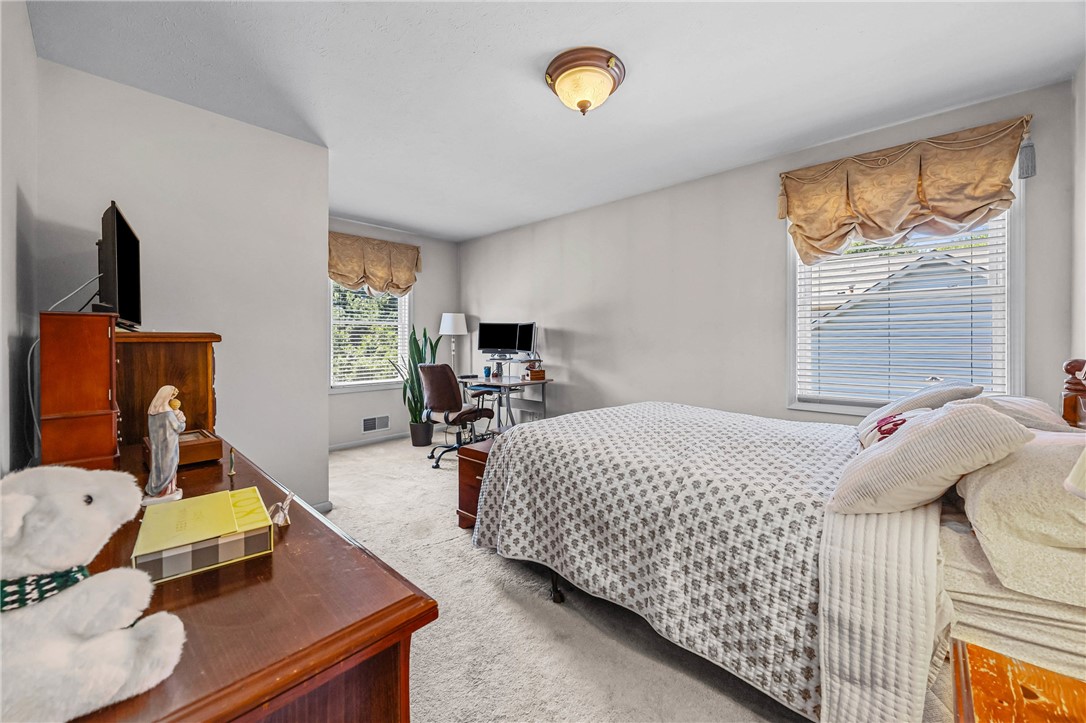 1052 Hard Rock Road Webster, NY 14580 - Photo 24 of 45
