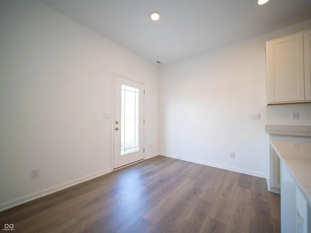 $289,900 | 6285 Wasco Drive, Whitestown, IN 46075