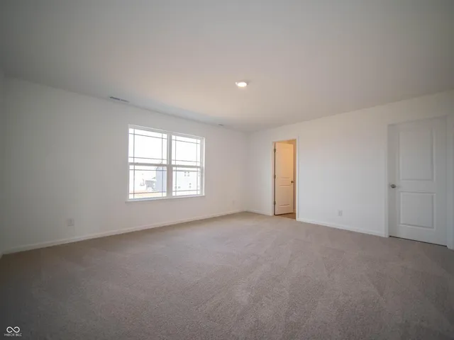 $289,900 | 6285 Wasco Drive, Whitestown, IN 46075