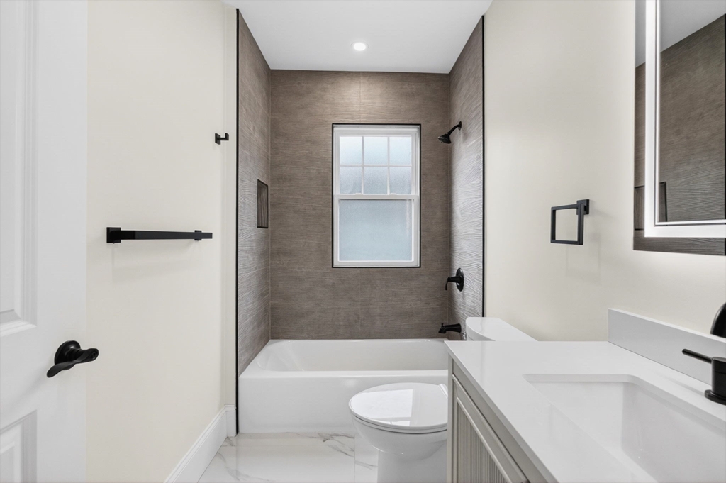 152 Washington Street, Unit 3 Boston, MA 02135 - Photo 10 of 22