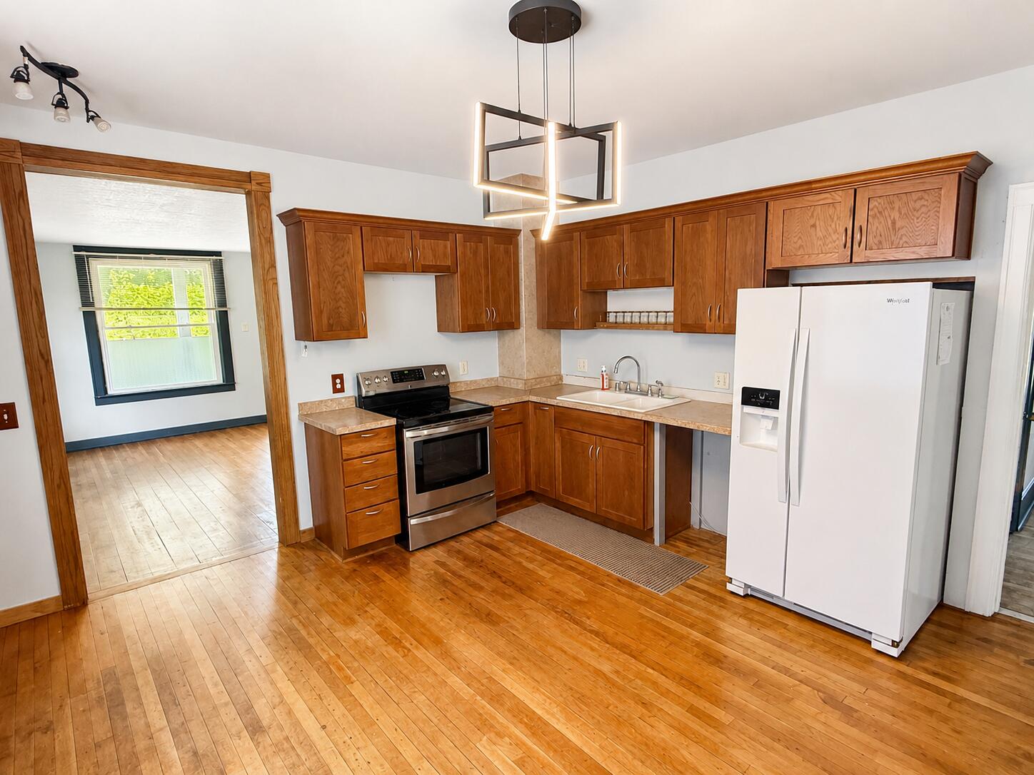 1325 South 11th Street Sheboygan, WI 53081 - Photo 3 of 15 Kitchen