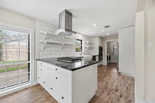 $2,300 | 2219 Briarview Drive, Houston, TX 77077