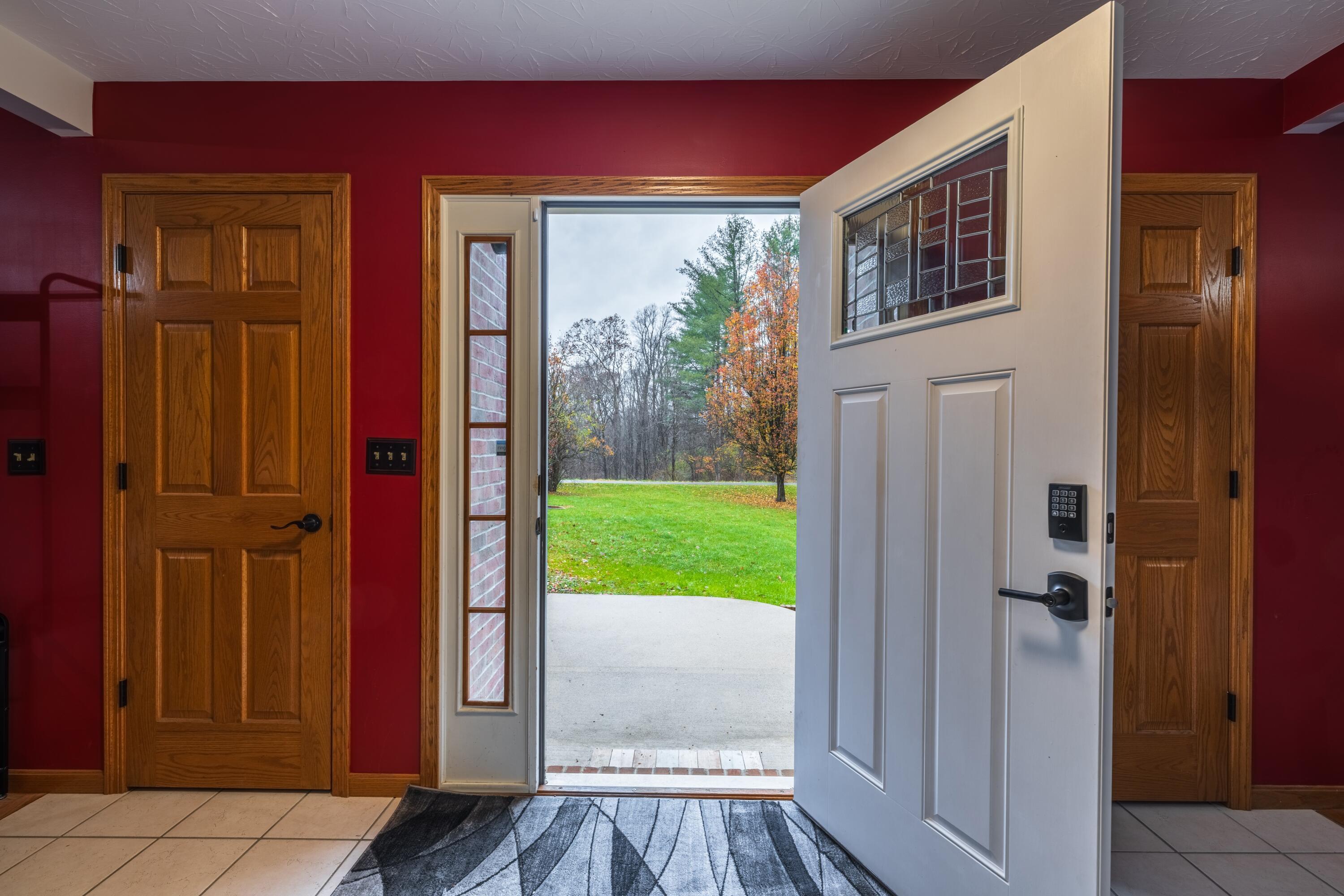 8850 Lavelle Road Athens, OH 45701 - Photo 6 of 48 JZP_8850LavelleRoad_015