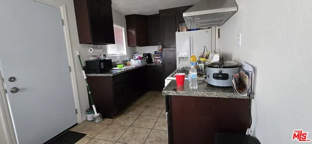 $700,000 | 16745 Forrest Avenue, Victorville, CA 92395