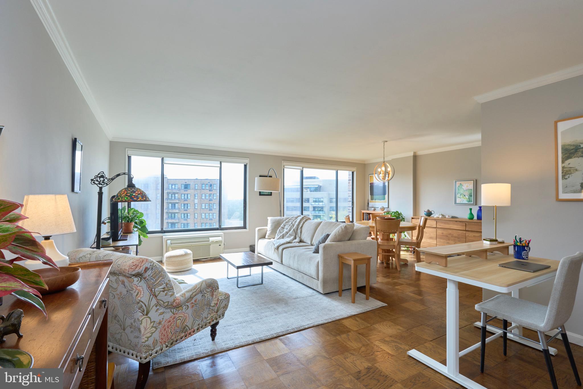 2501 Calvert Street Northwest, Unit 809 Washington, DC 20008 - Photo 4 of 33 leads into airy and open living area with