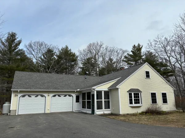 $749,900 | 26 Old Nutt Farm Road, Rockport, ME 04856