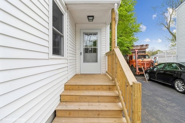 124 Chittick Road Boston, MA 02136 - Photo 4 of 15 Gallery Image 4