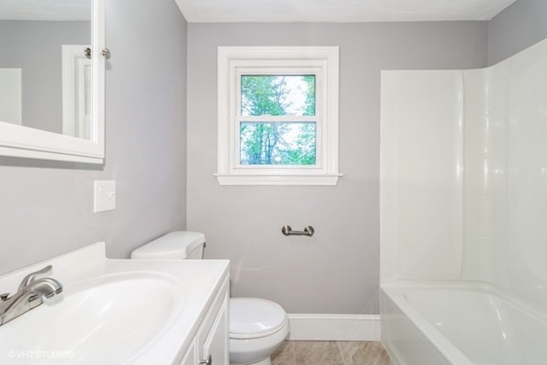 124 Chittick Road Boston, MA 02136 - Photo 7 of 15 Gallery Image 7