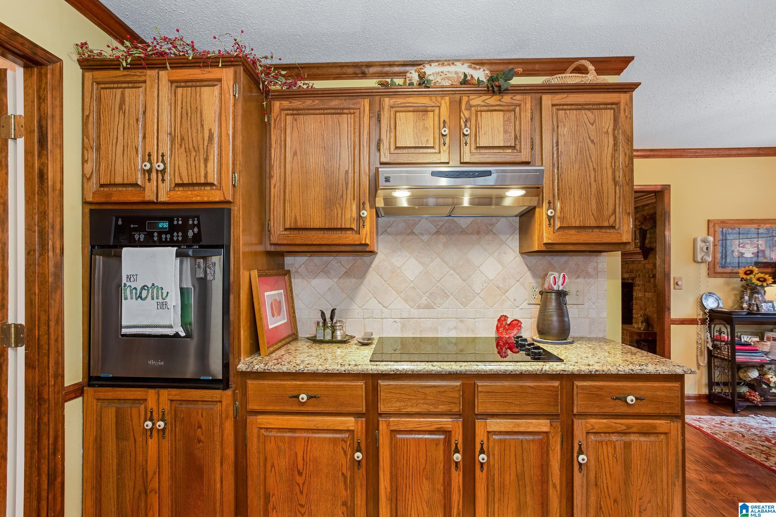 2201 Hathaway Heights Road Anniston, AL 36207 - Photo 13 of 37