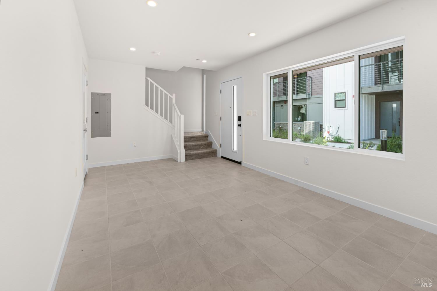 1448 Waterside Lane Rohnert Park, CA 94928 - Photo 10 of 35 an empty room with windows