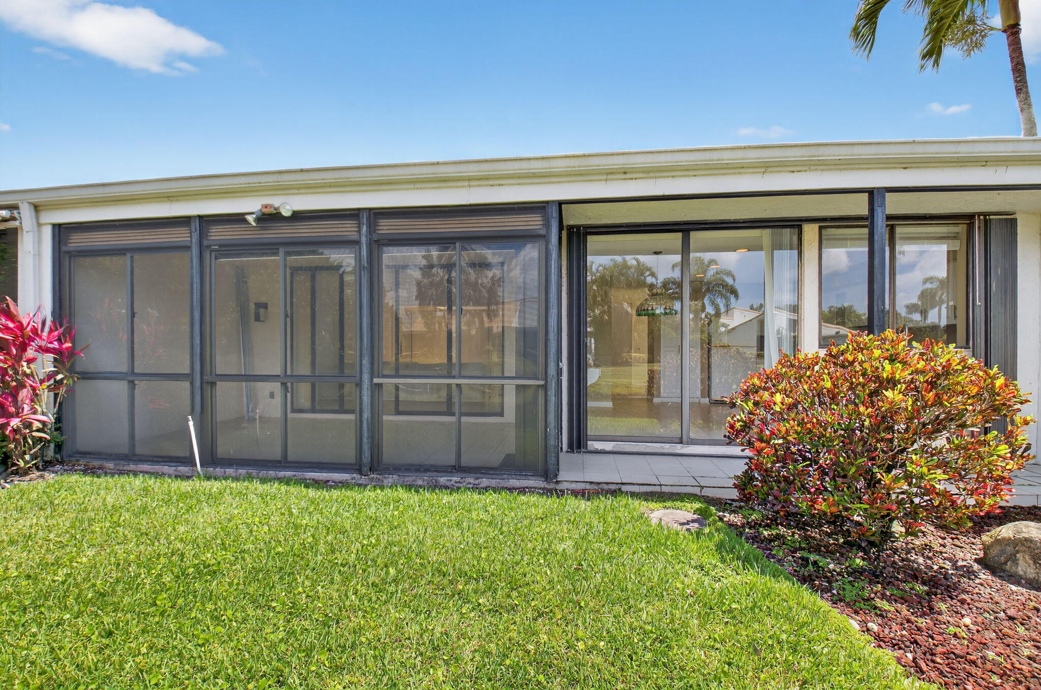 19630 Sawgrass Circle, Unit 2901 Boca Raton, FL 33434 - Photo 35 of 69 BACK OF HOME