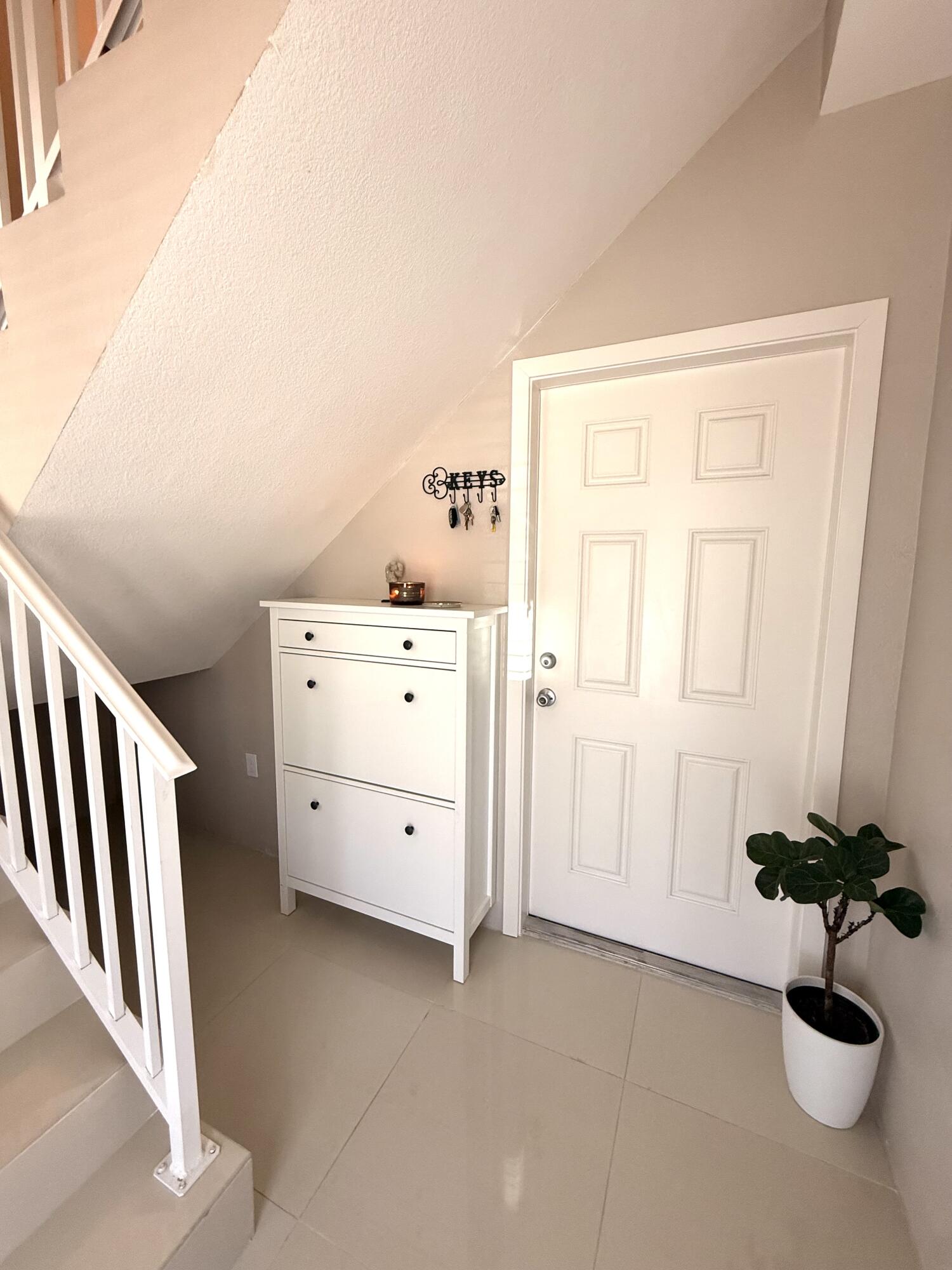 15 Lake View Drive Key Largo, FL 33037 - Photo 12 of 53 a view of a storage and utility room with closet
