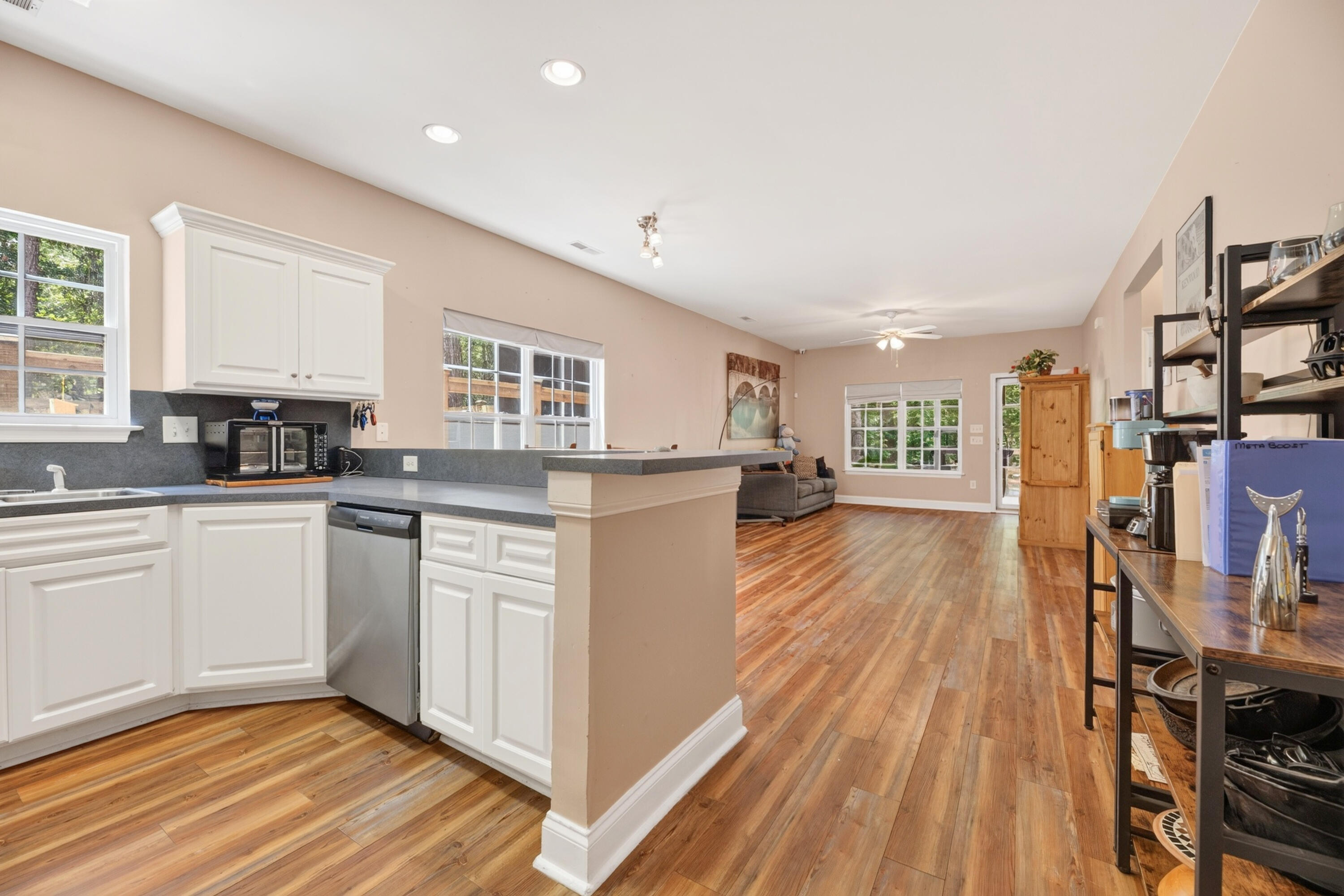 1772 Kenwood Road Manning, SC 29102 - Photo 14 of 38