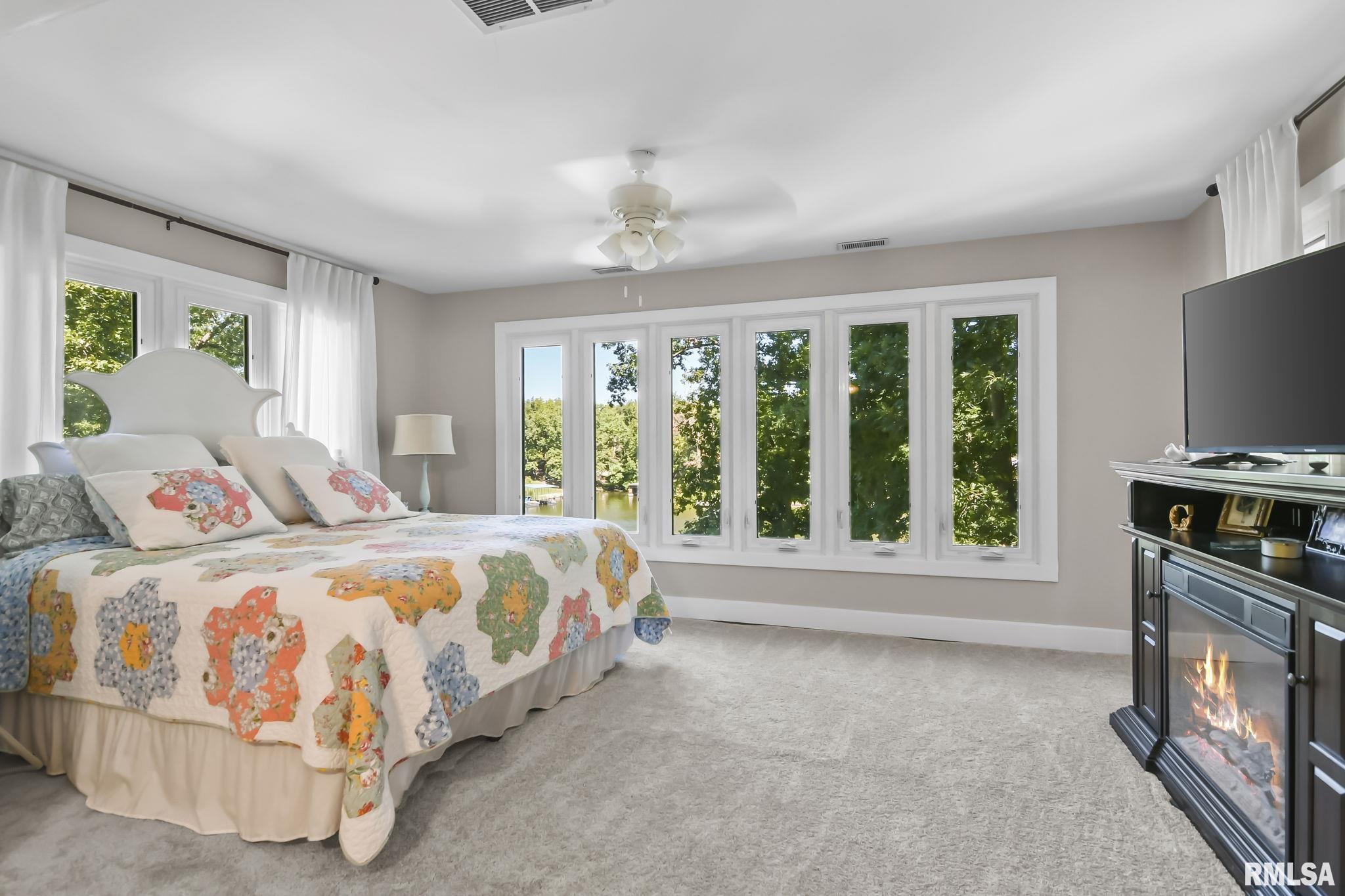 42 Hazel Dell Lane Springfield, IL 62712 - Photo 30 of 57 Gallery Image 30