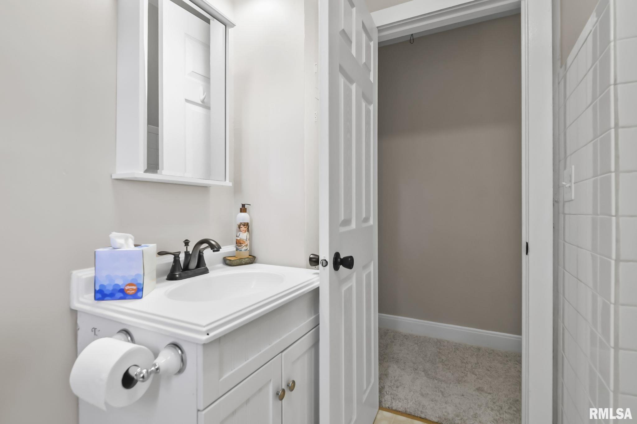 42 Hazel Dell Lane Springfield, IL 62712 - Photo 38 of 57 Gallery Image 38