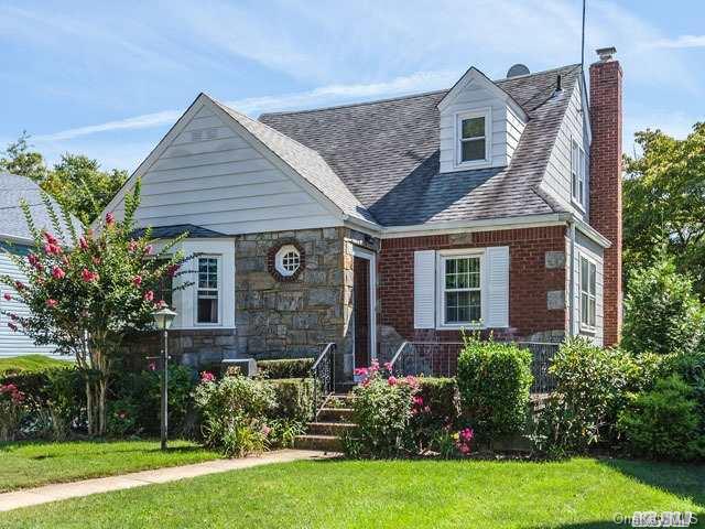664 Westminster Road Baldwin, NY 11510 - Photo 1 of 1 Gallery Image 1