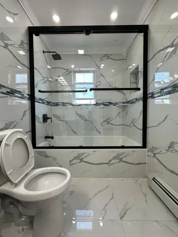 $909,999 | 21511 112th Avenue | Bellaire Estates