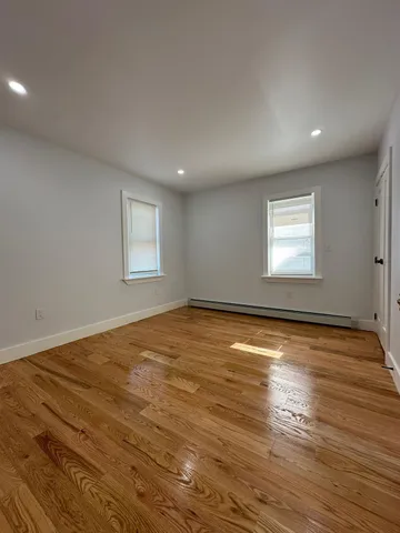 $909,999 | 21511 112th Avenue | Bellaire Estates