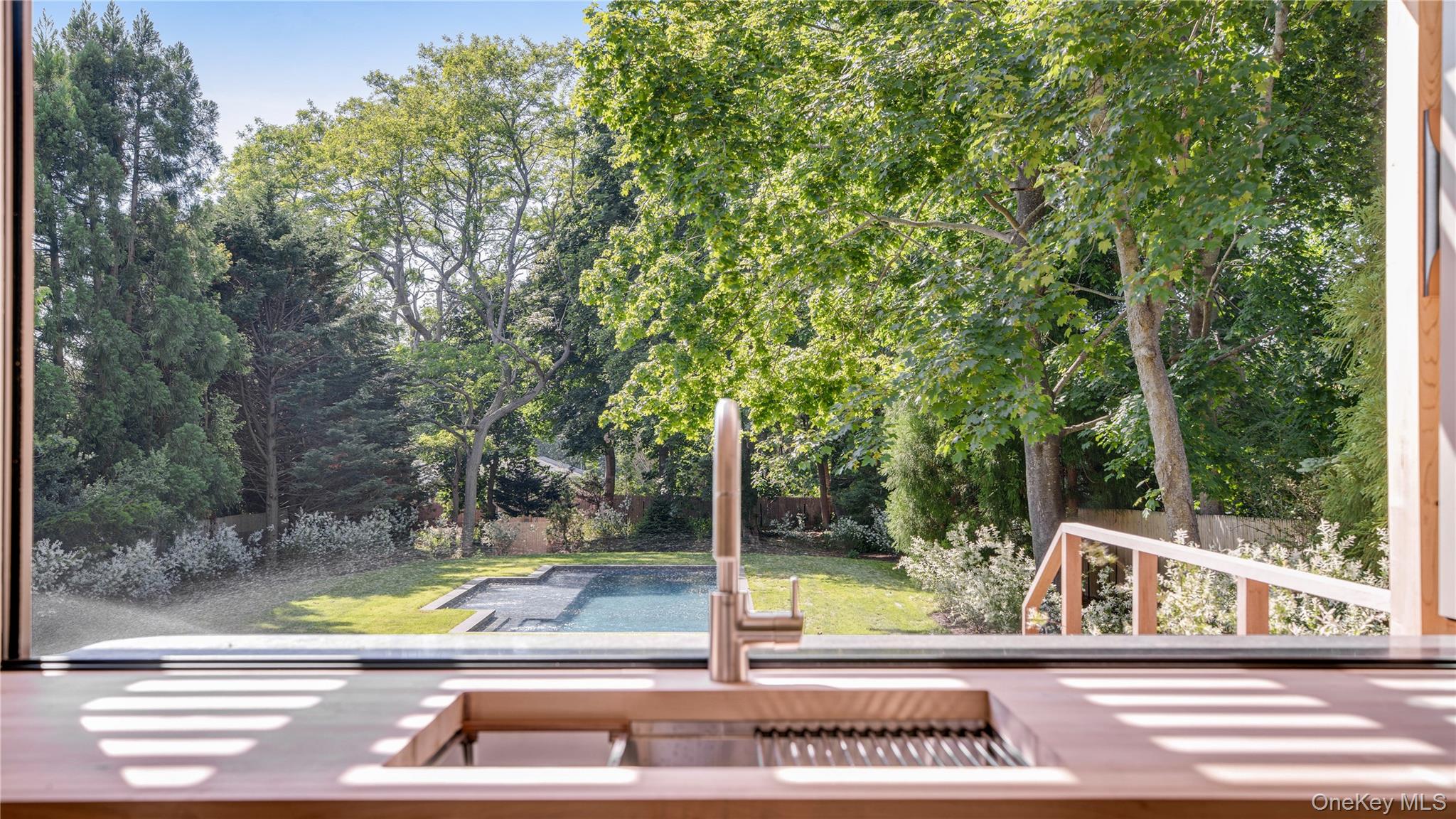 149 Accabonac Road East Hampton, NY 11937 - Photo 15 of 39 Gallery Image 15