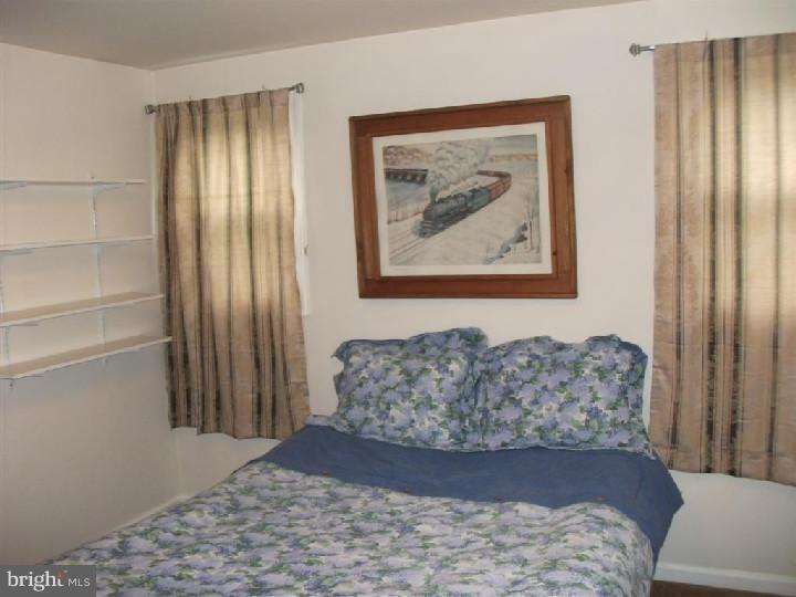 688 Egypt Road Phoenixville, PA 19460 - Photo 18 of 25 Bedroom 2