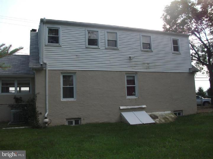 688 Egypt Road Phoenixville, PA 19460 - Photo 5 of 25 Exterior Back