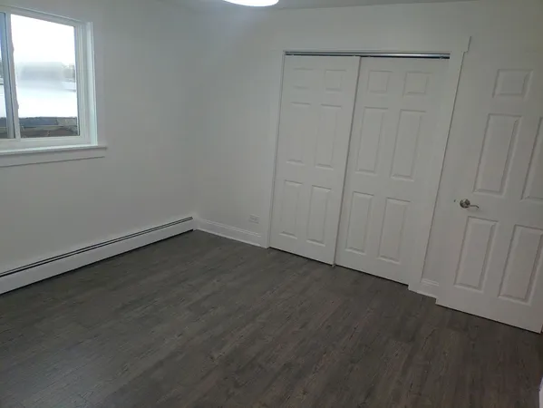 $1,350 | 12151 South Western Avenue, Unit 4, Blue Island, IL 60406