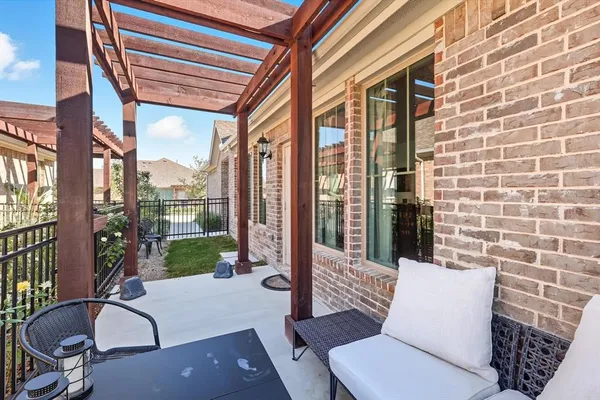 $359,900 | 1029 3rd Street, Argyle, TX 76226