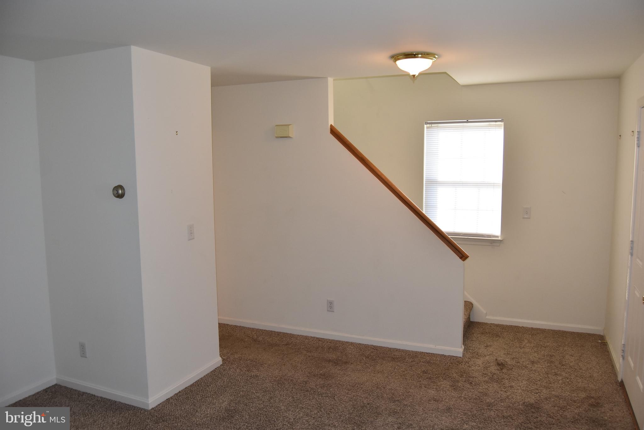 11 5th Street Mount Wolf, PA 17347 - Photo 5 of 8