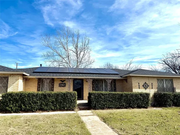 $250,000 | 409 10th Street, Nocona, TX 76255