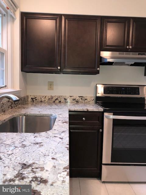 14502 Golden Oak Road, Unit 3 Centreville, VA 20121 - Photo 3 of 6 Interior (General)