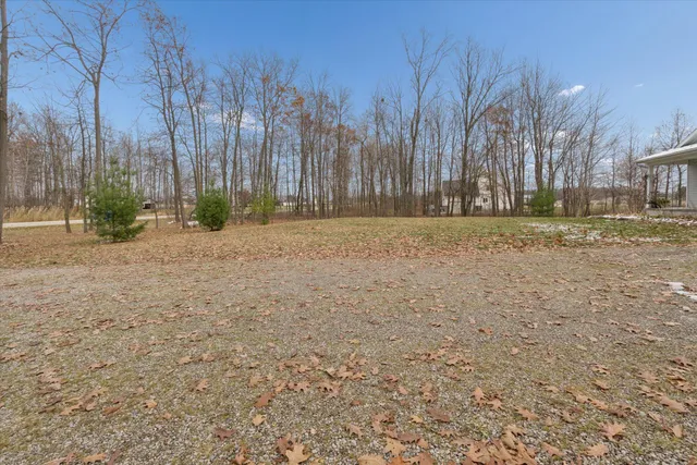 $419,900 | 13891 Fox Ridge Lane, Allenton, MI 48002