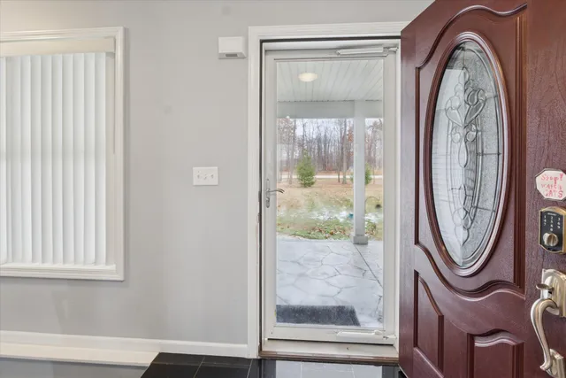 $419,900 | 13891 Fox Ridge Lane, Allenton, MI 48002