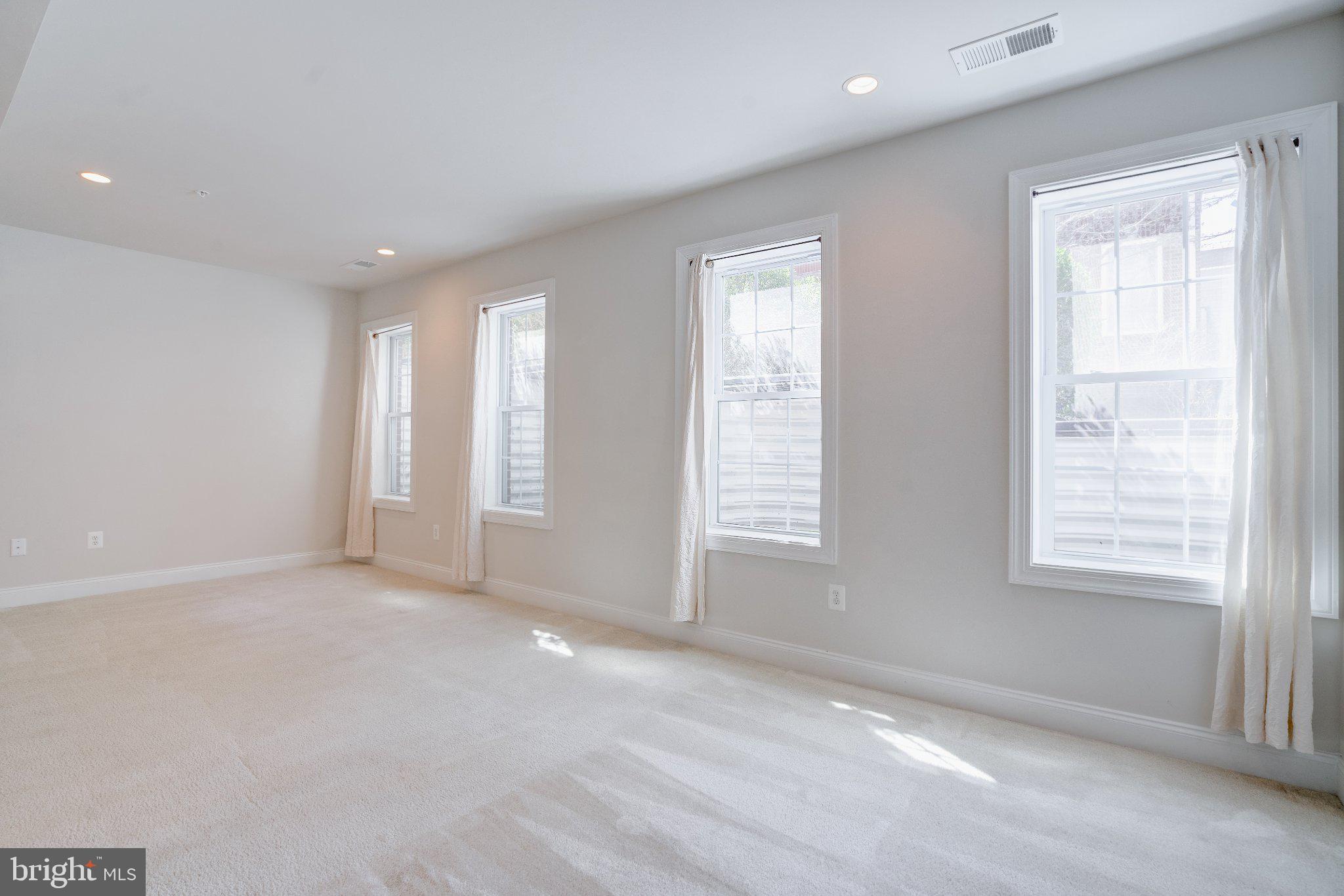 2517 Cherry Tree Road Hanover, MD 21076 - Photo 42 of 61 Bright and airy open space awaits.