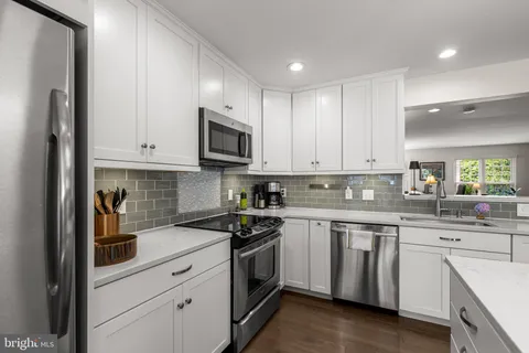 $575,000 | 625 Lavenham Court, Lutherville-Timonium, MD 21093
