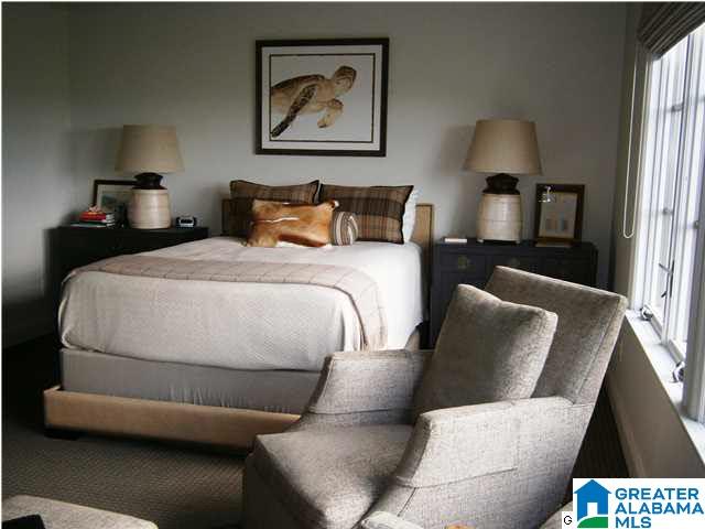 2130 Hickory Ridge Circle Birmingham, AL 35243 - Photo 16 of 26 Gallery Image 16