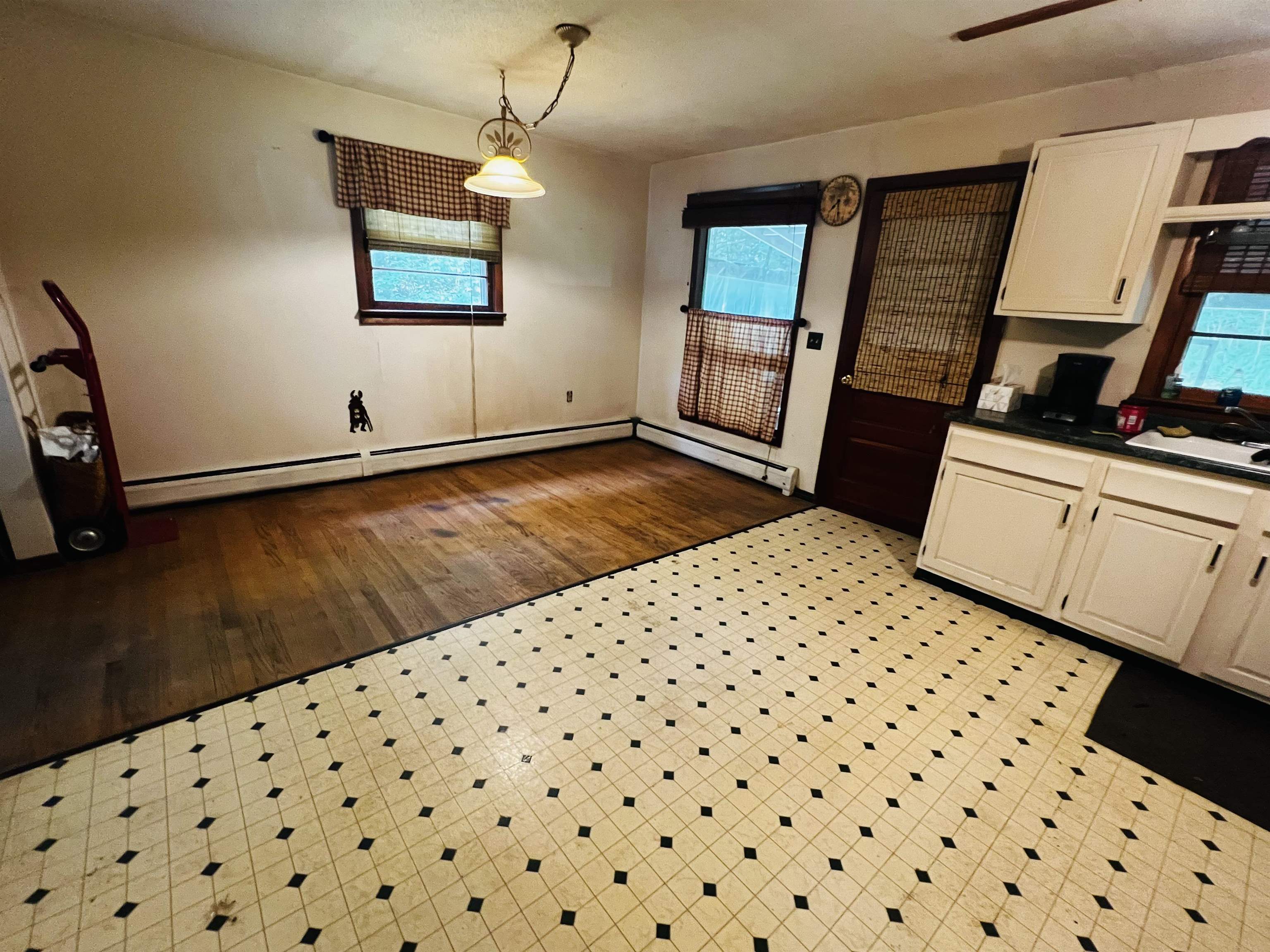 505 Oxbow Road Hinsdale, NH 03451 - Photo 13 of 20