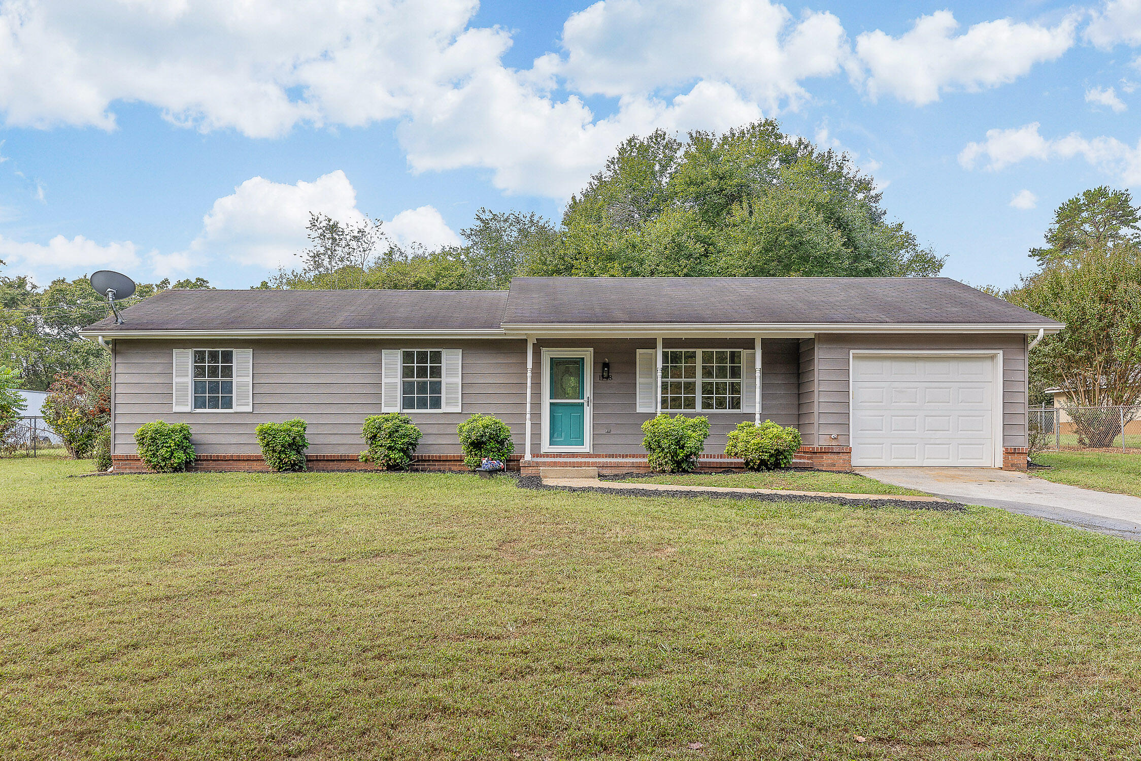 1748 Varner Road Hixson, TN 37343 - Photo 1 of 27 1748 Varner Road