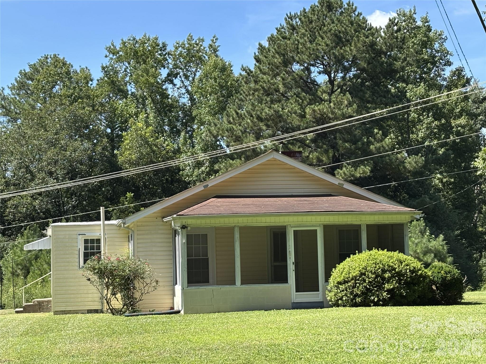 148 Oscar Road Troy, NC 27371 - Photo 4 of 20 Gallery Image 4