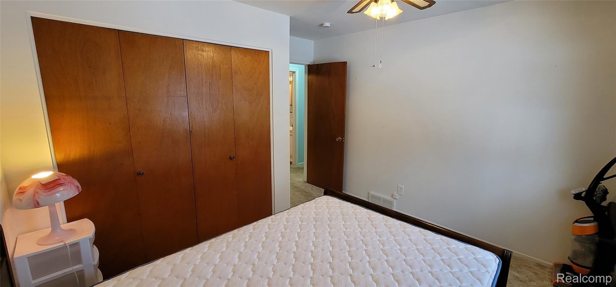 2405 Murphy Road Flint, MI 48504 - Photo 15 of 35 20210225_153338.jpg