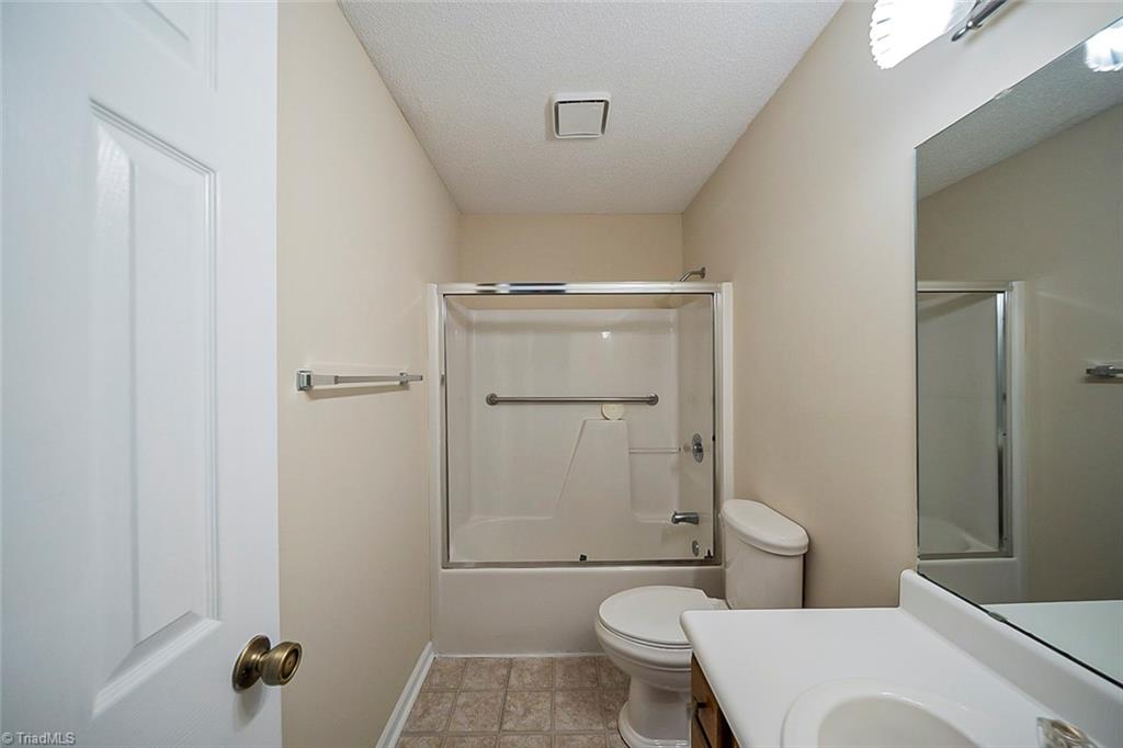 569 Covington Ridge Road Winston-Salem, NC 27107 - Photo 6 of 14 Gallery Image 6